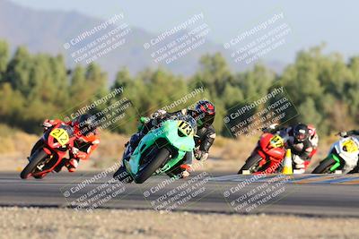 media/Nov-19-2023-CVMA (Sun) [[1f3d1b7ccb]]/Race 17 Amateur Supersport Middleweight/